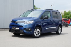 Toyota PROACE CITY Verso 1.5d Family *AHK*Kamera* – Gebrauchtwagen bei mcf Automobile
