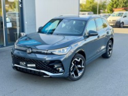 Volkswagen Tiguan 1.5 eTSI R-Line *ACC*Matrix*HuD*360* – Gebrauchtwagen bei mcf Automobile